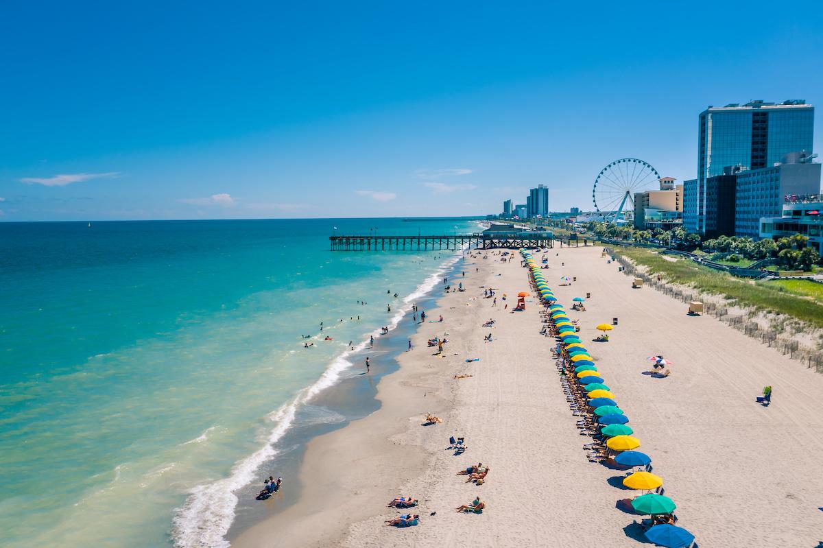 Votre place est à la plage ! - background banner